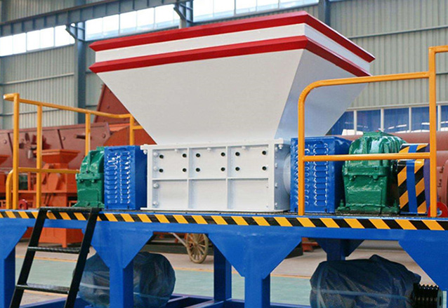 SharjahDouble Shaft Shredder
